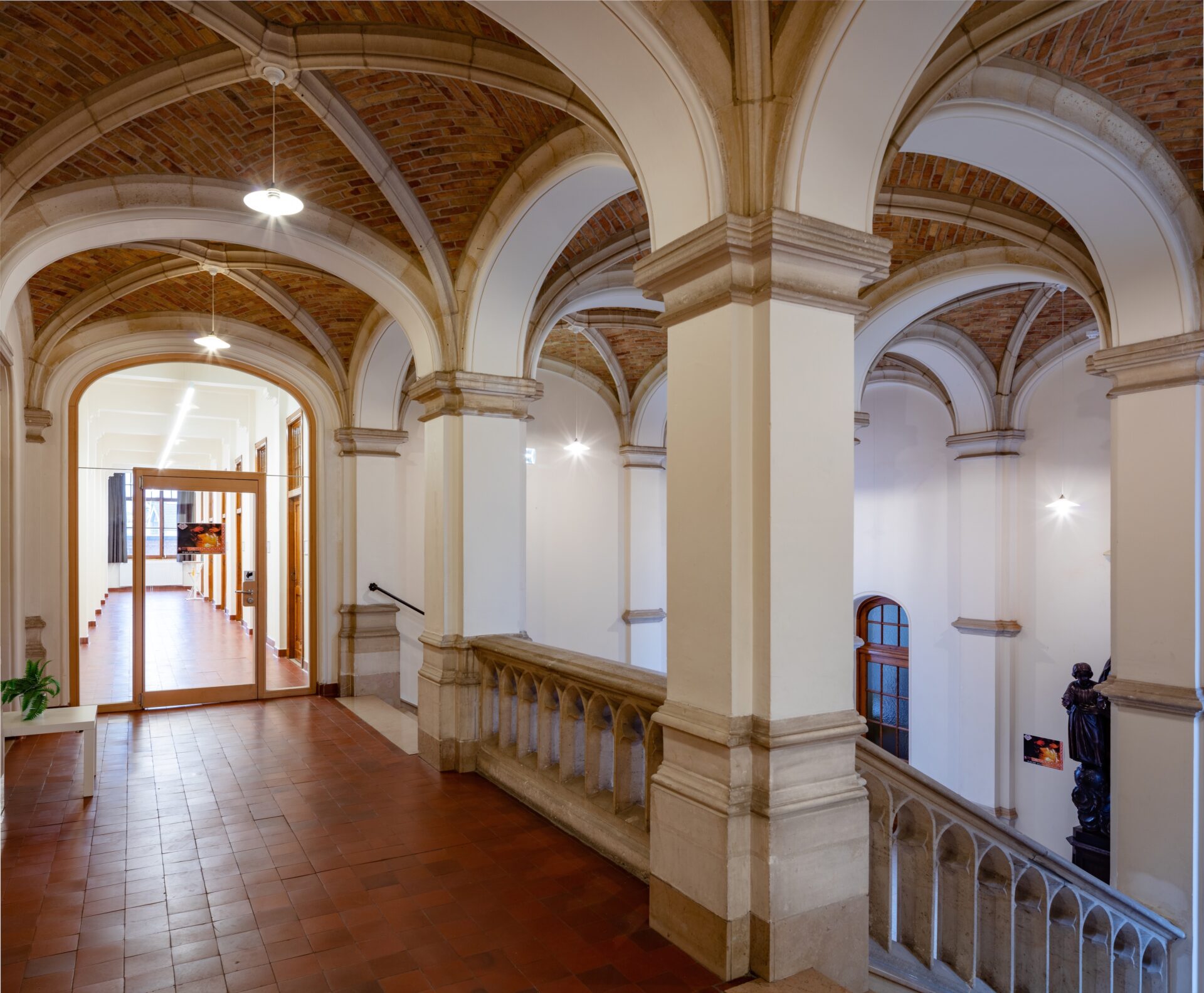Turnhout Heilig Graf Internaat hr
