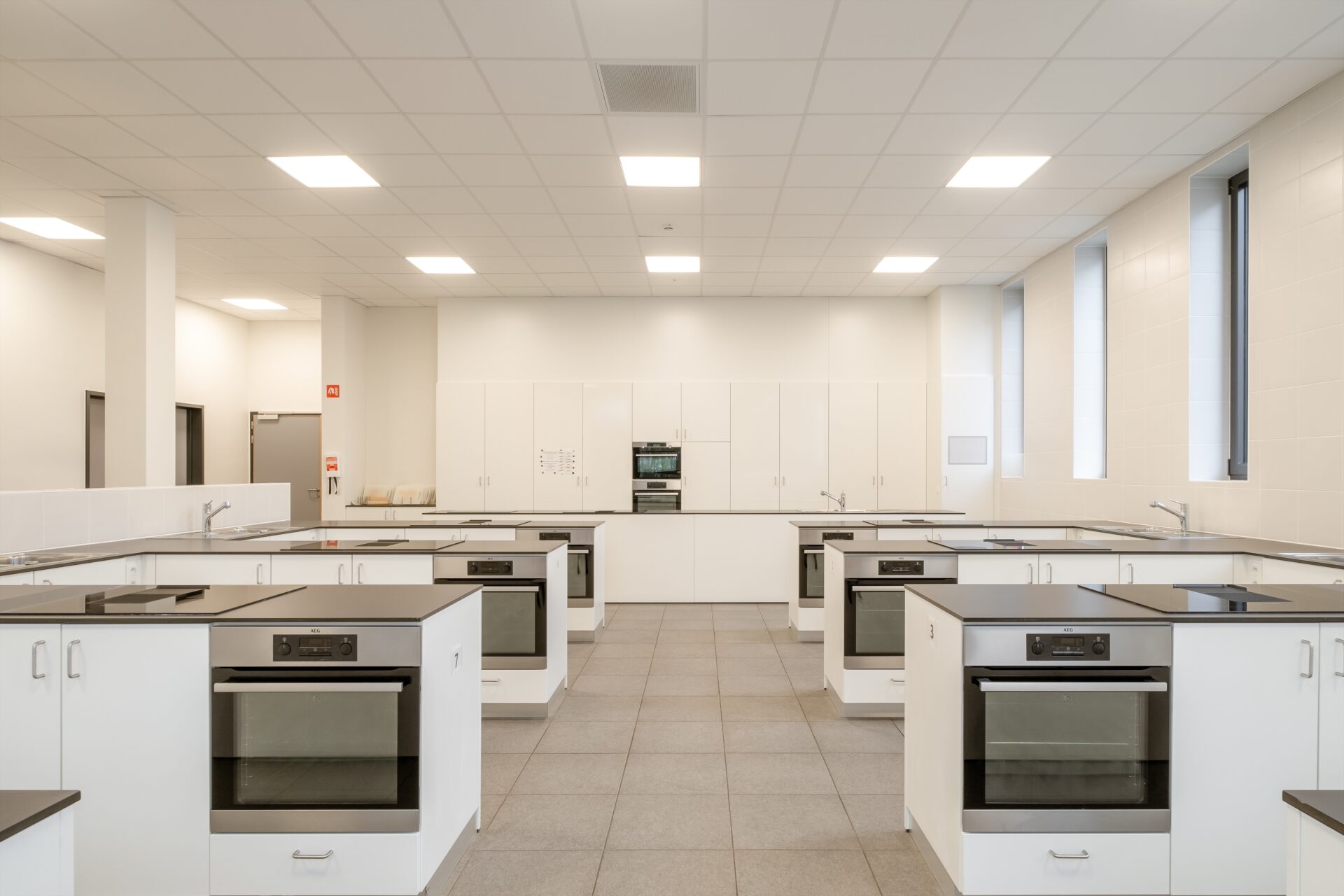 AAT Sint Anna College 32