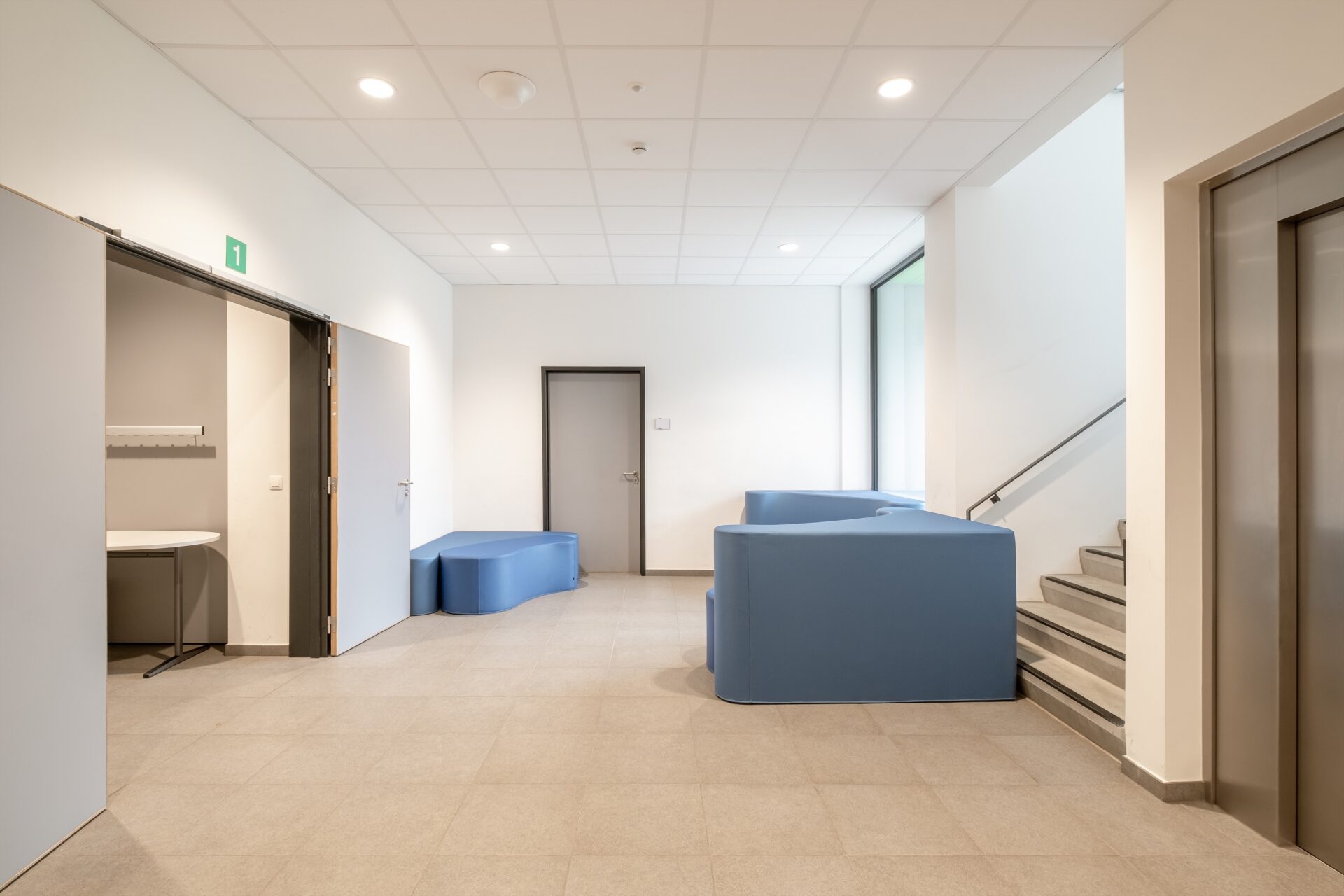 AAT Sint Anna College 40